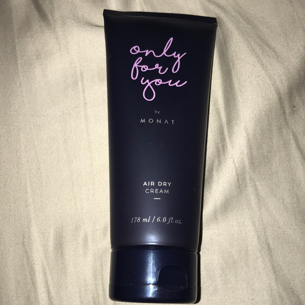 MONAT air dry cream